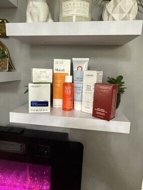 Murad, Sonage, Dr Brandt, Korres, Dermelect, First Aid Beauty Skincare Bundle